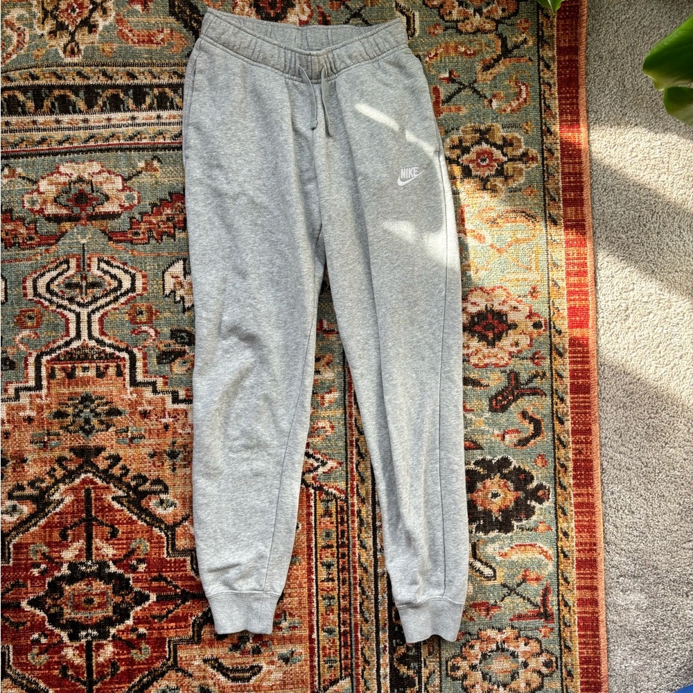 Nike Heather Gray Sweatpants